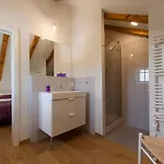 Ella * Vojnovo Selo