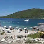 Ella Vojnovo Selo